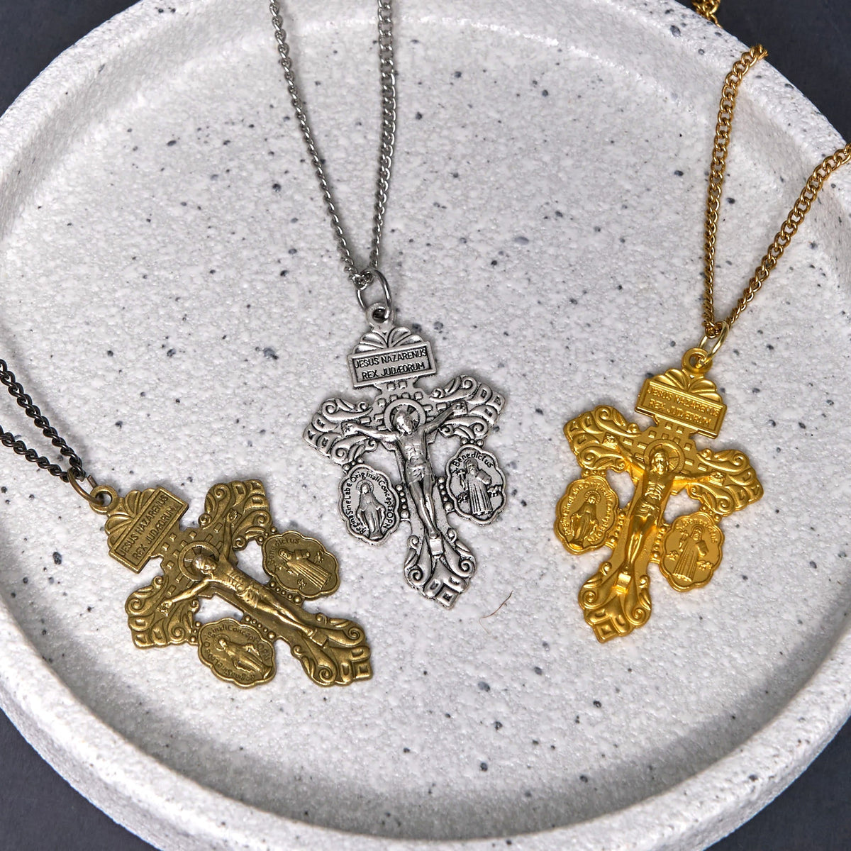 Classic Style 3 Colors Pardon Crucifix Double Sided Engraved Pendant
