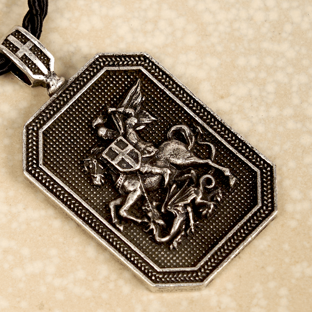 Classic Style Saint George and the Dragon Pendant Protection Prayer