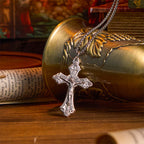 Retro Pattern Exclusive Craft Grape Leaves Jesus Crucifix Pendant