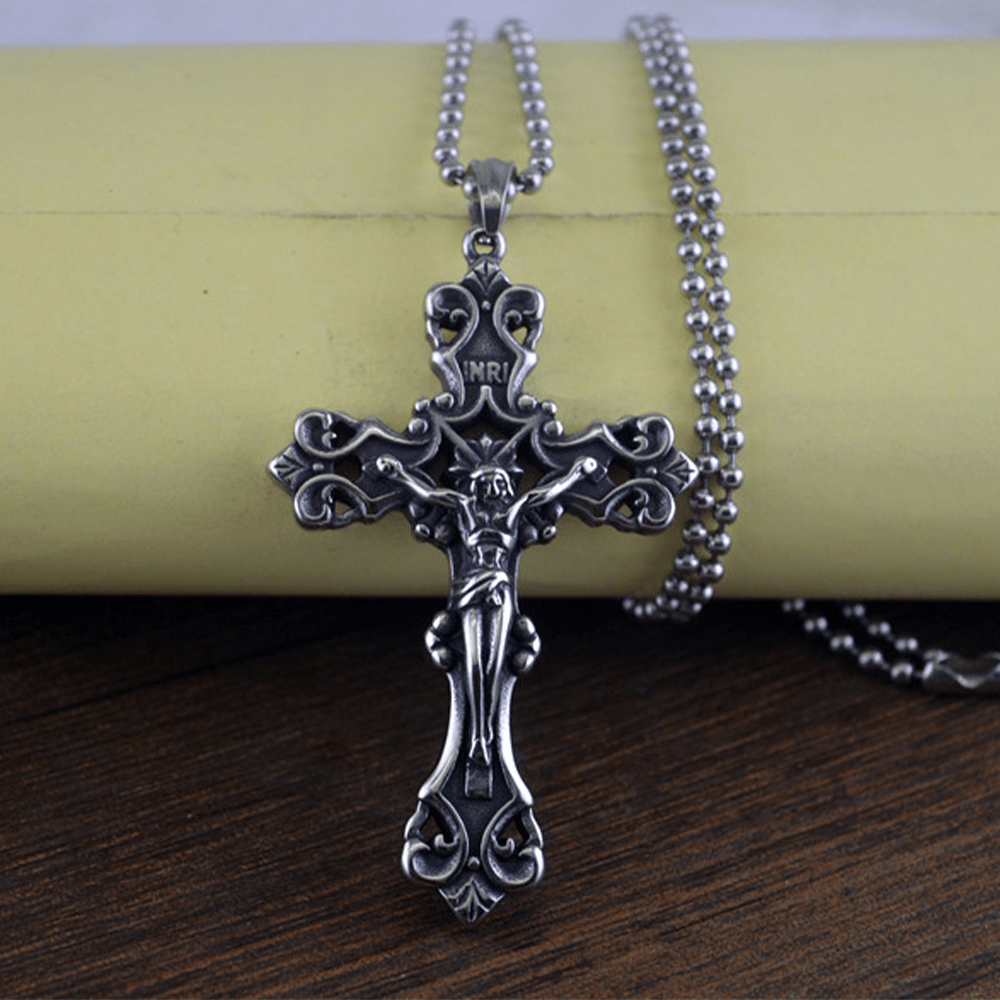 Ornate Crucifix Necklace-A Profound Symbol of Devotion Timeless Faith