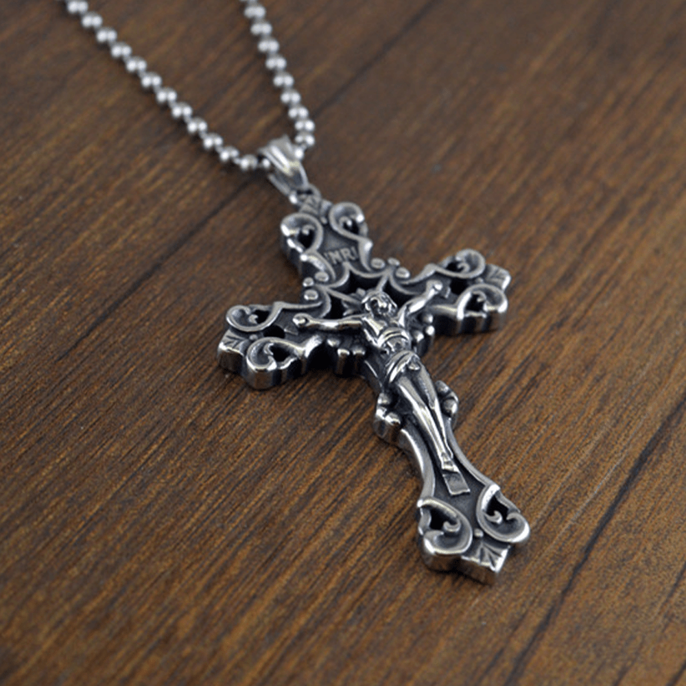 Ornate Crucifix Necklace-A Profound Symbol of Devotion Timeless Faith
