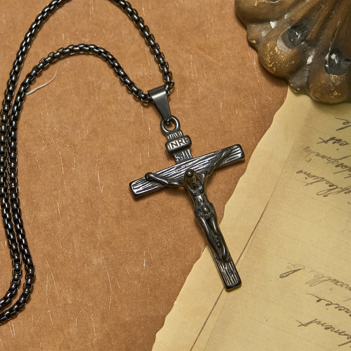 3color Crucifix Pendant Necklace