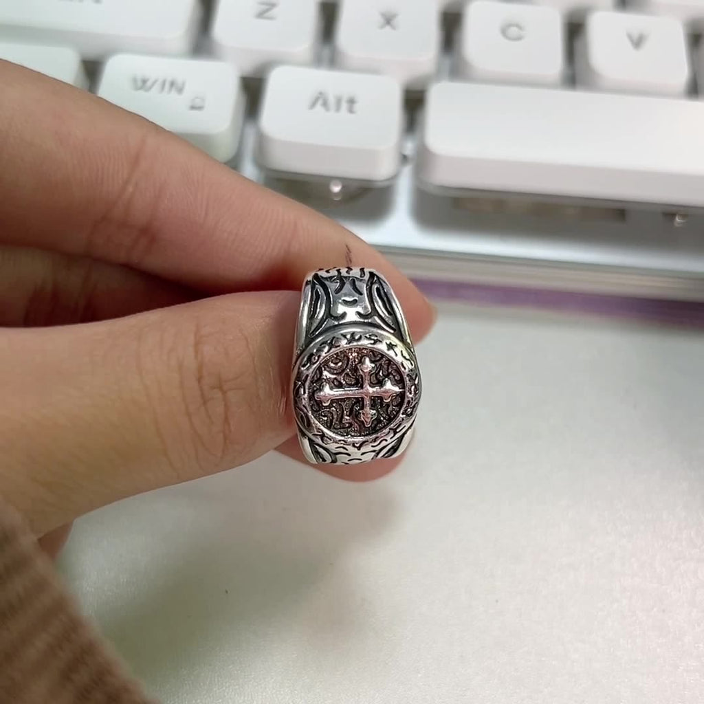 Classic Silver Cross Ring with Ornate Patterns