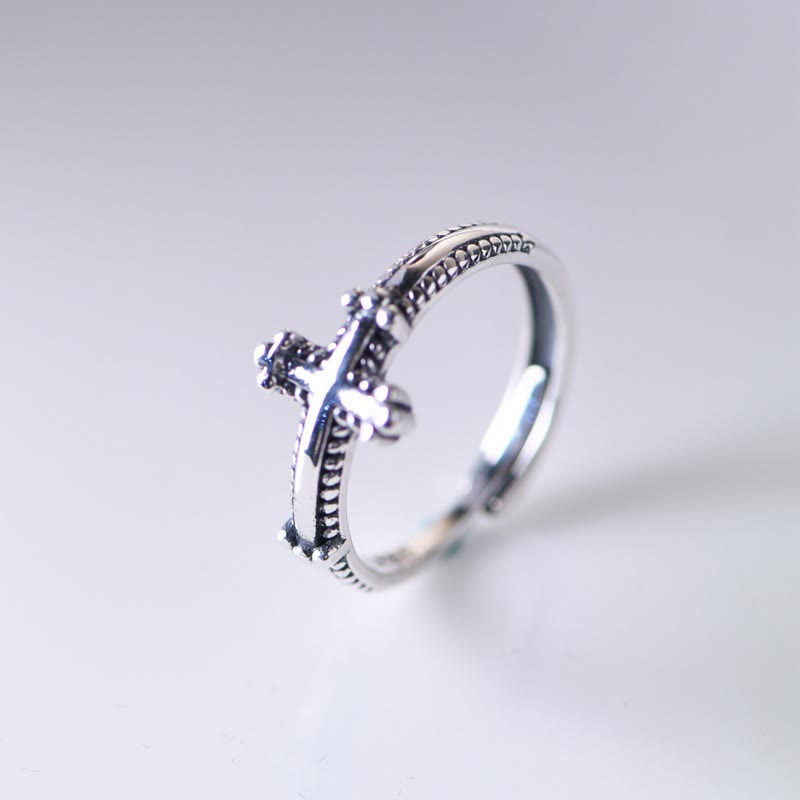 Minimalist 925 Silver Cross Ring with Ornate Rope Patterns