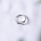 Minimalist 925 Silver Cross Ring with Ornate Rope Patterns