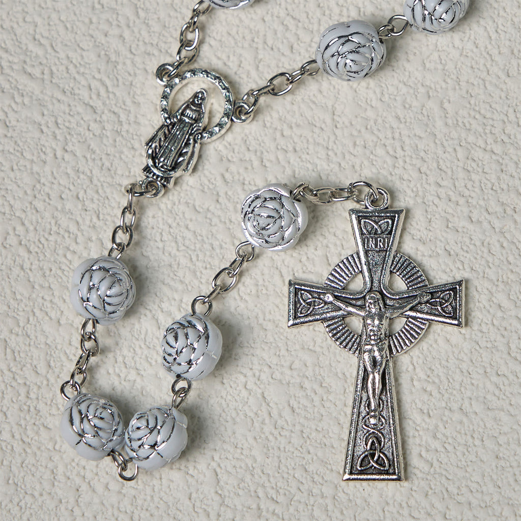 Delicate White Rose Devotional Beads Rosary and Bracelets with Virgin