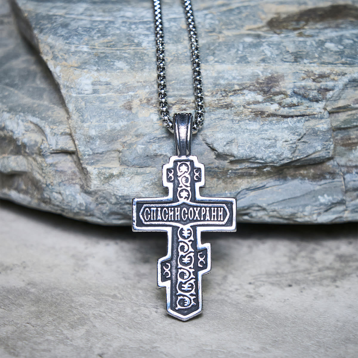 Two-Color Orthodox Crucifix Necklace with Profound Spiritual Meaning