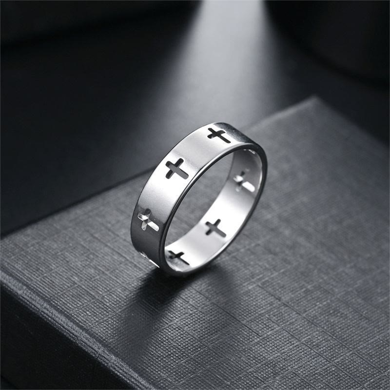 Multi-Cross Cutout Band Ring