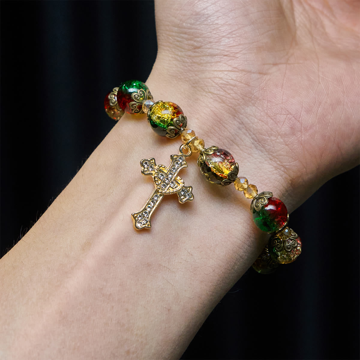 Christmas Glory Red-Green-Gold Glass Bead Bracelet
