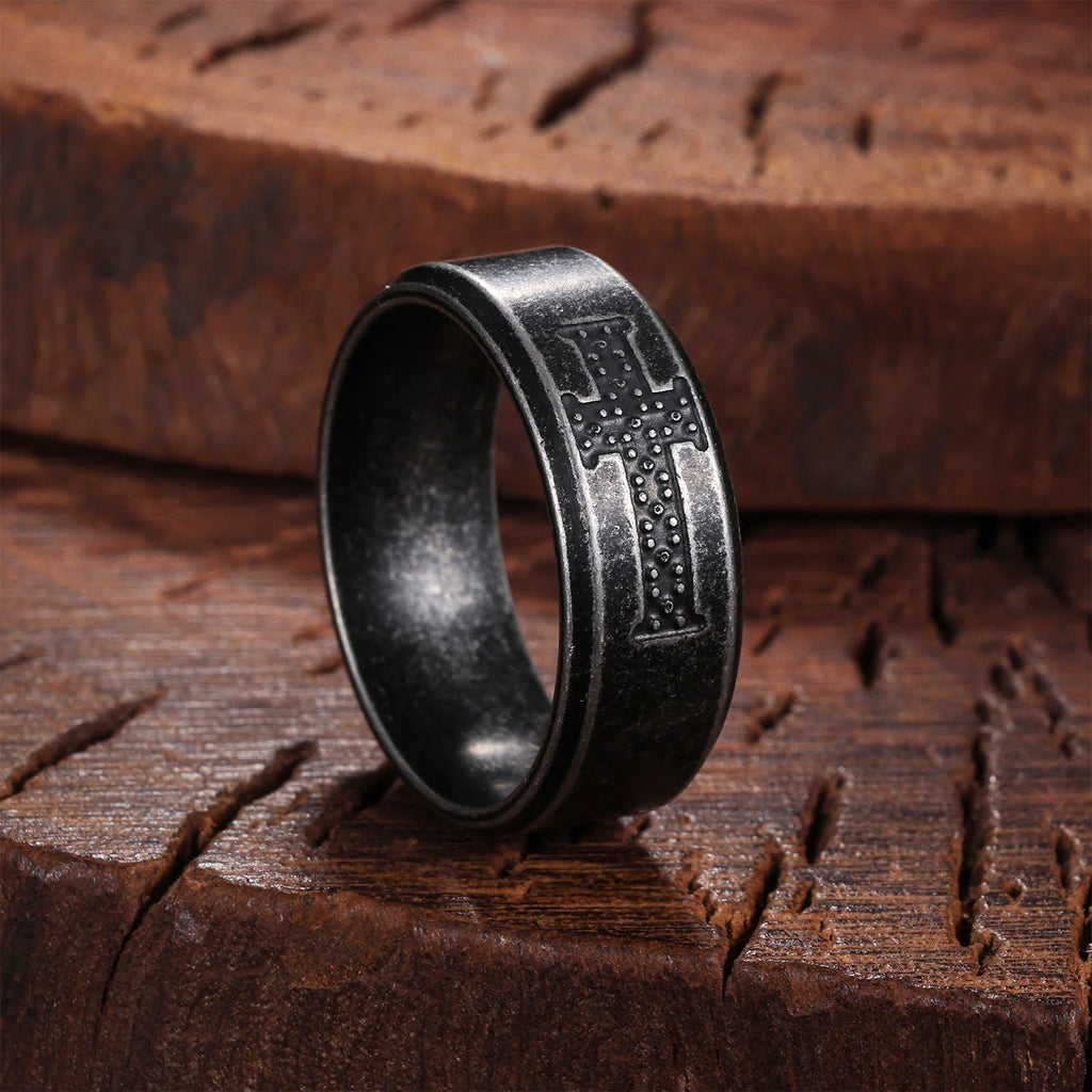 Dot-Accent Cross Ring