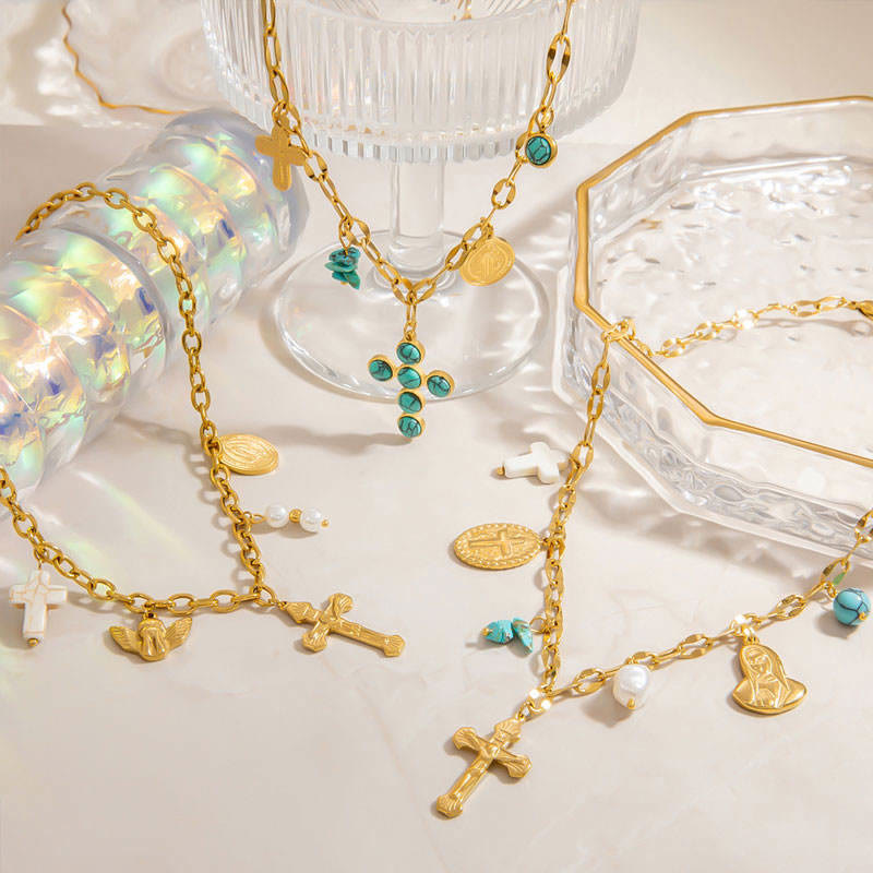 Three-Style Cross & Medal Necklace