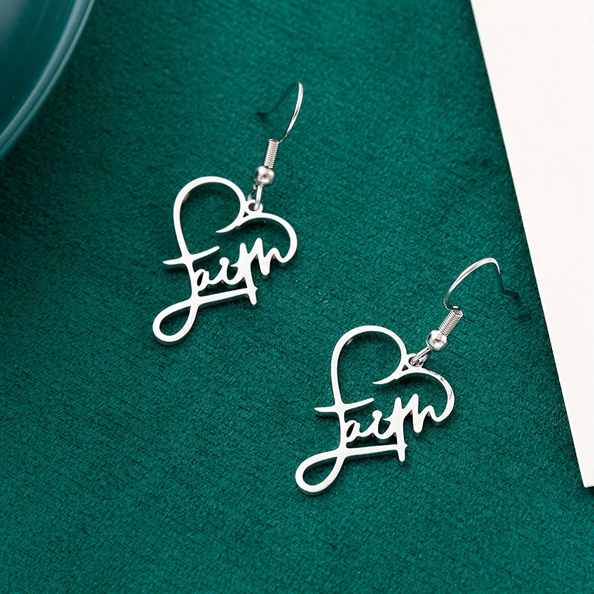 Cross & Grace Faith Earring