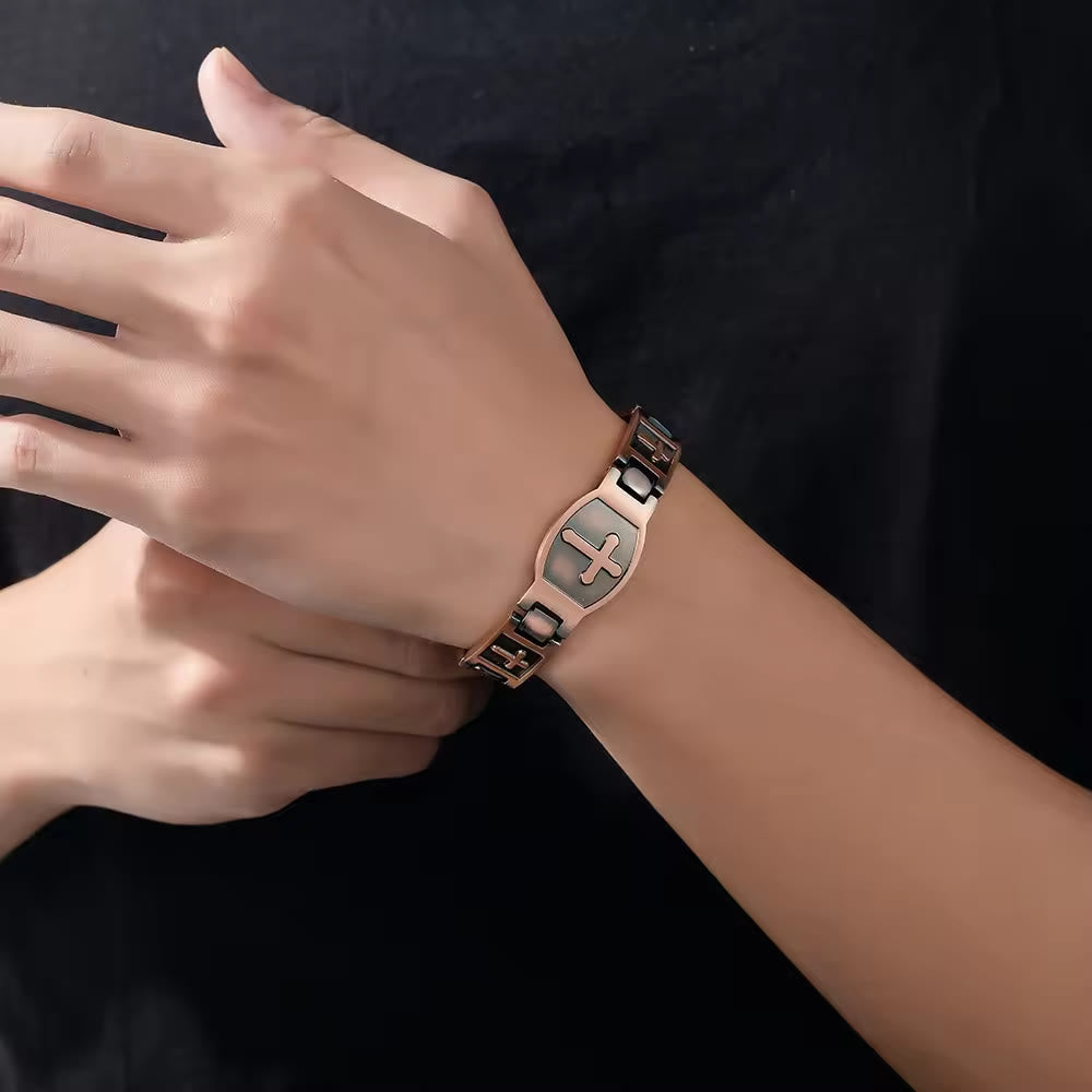 Link Chain Cross Engraved Bracelet