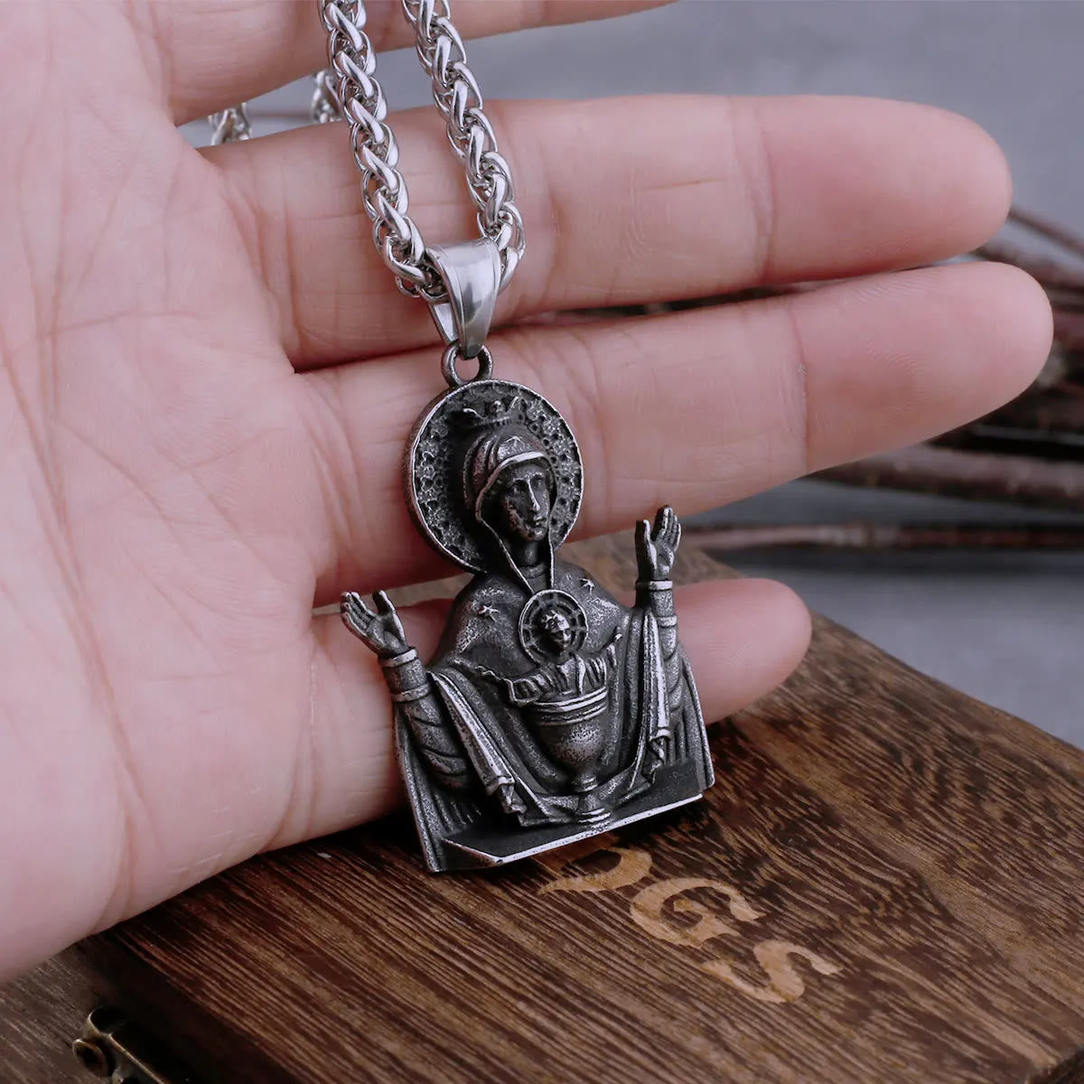 Virgin Mary Prayer Pendant Necklace Stainless Steel Catholic Medallion